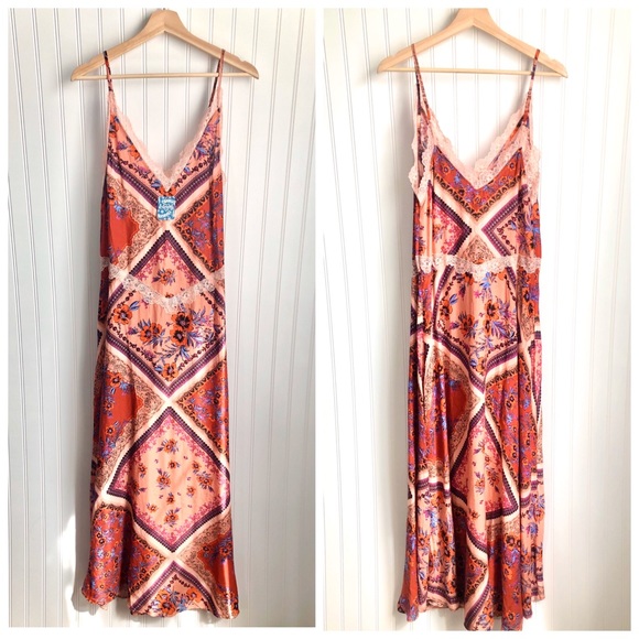 SOLD‼️ FREE PEOPLE Stevie Lace Trim Maxi Dress - Picture 5 of 8